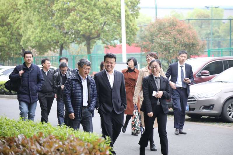 北科大、太原科大同時(shí)在國茂減速機(jī)展開校企合作交流活動(dòng)？